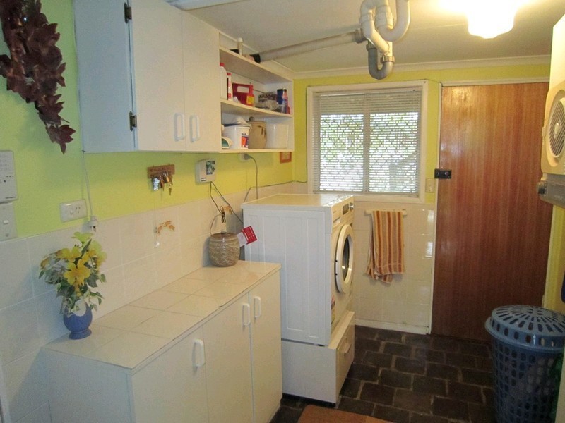 29 David Street, North Booval QLD 4304