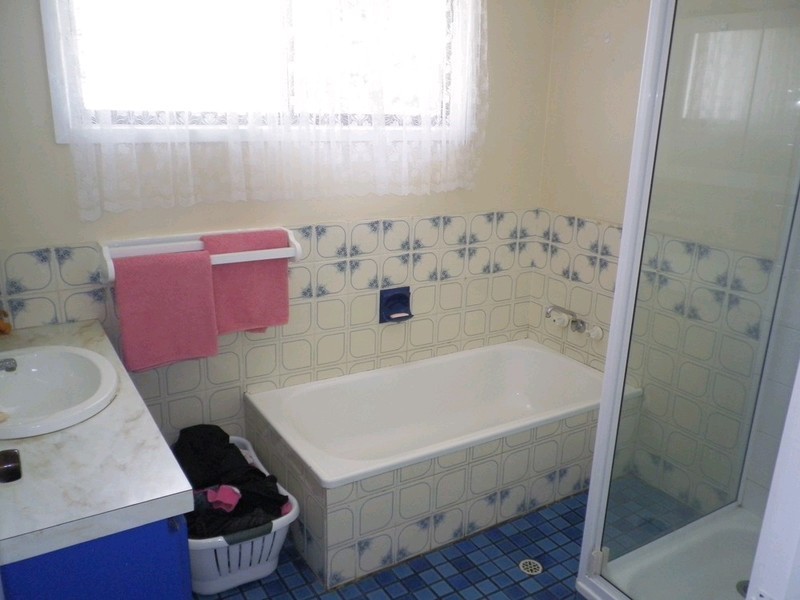 111 Brisbane Terrace, Goodna QLD 4300