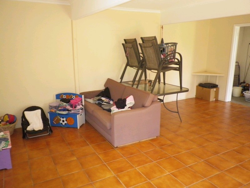 111 Brisbane Terrace, Goodna QLD 4300