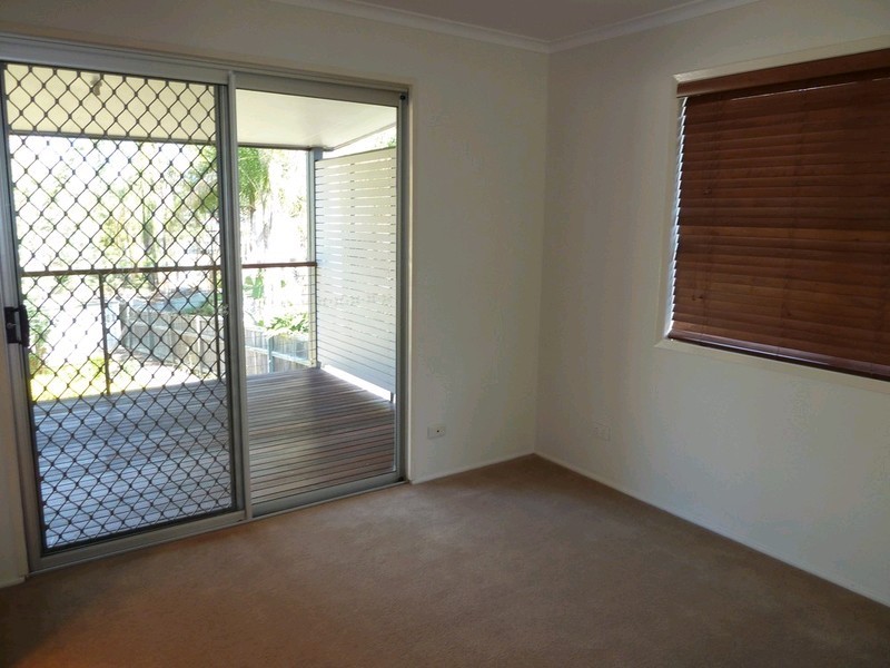 17 Tamatea Drive, Bellbird Park QLD 4300