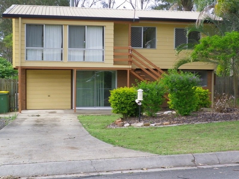 17 Tamatea Drive, Bellbird Park QLD 4300
