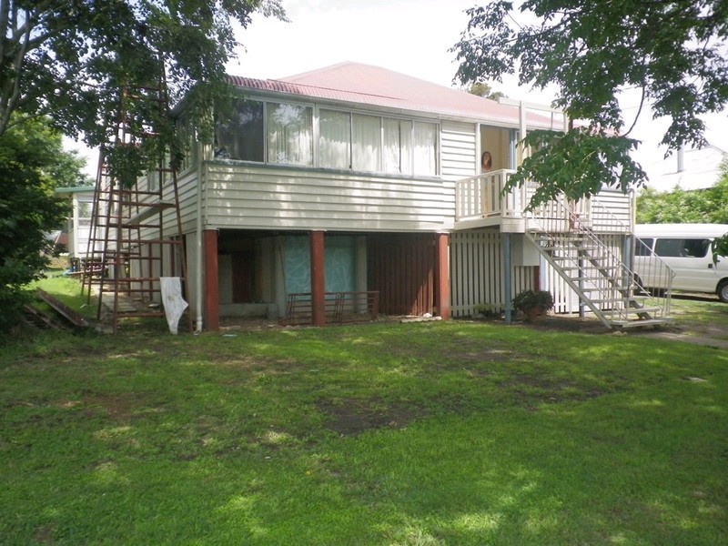 28 Frederick Street, Newtown QLD 4305
