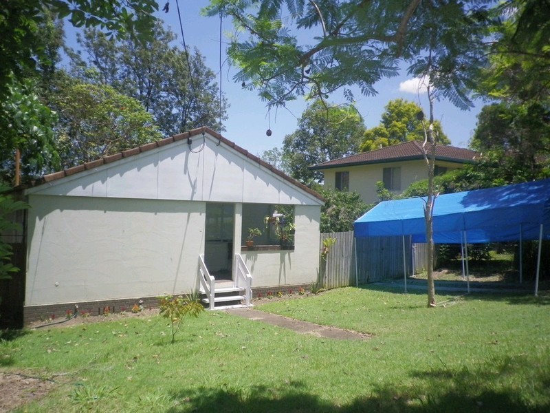 5 Dorsey Crescent, Bundamba QLD 4304