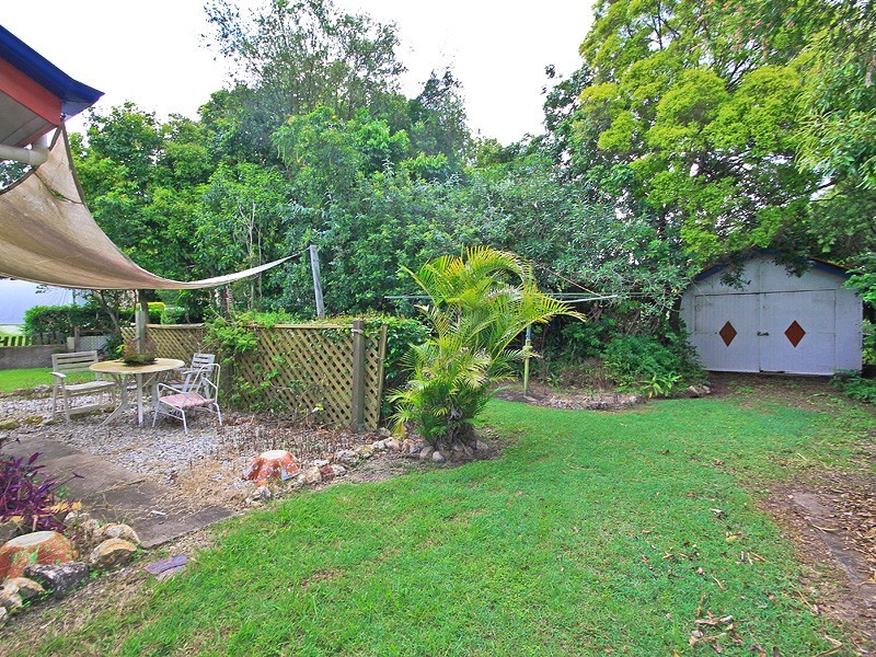 13 Walkers Lane, Booval QLD 4304