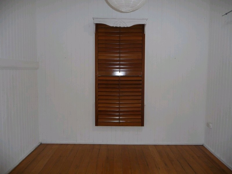 2A Ferguson Street, North Ipswich QLD 4305