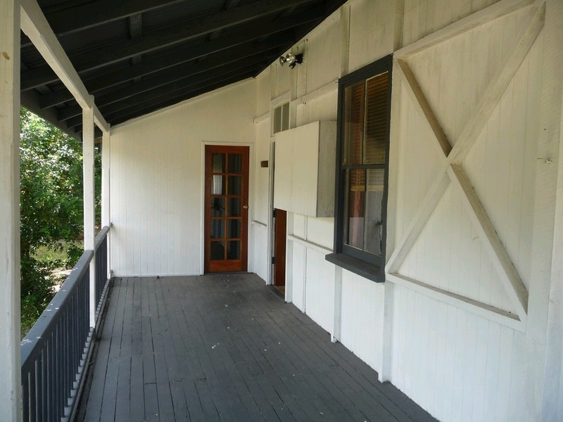 2A Ferguson Street, North Ipswich QLD 4305