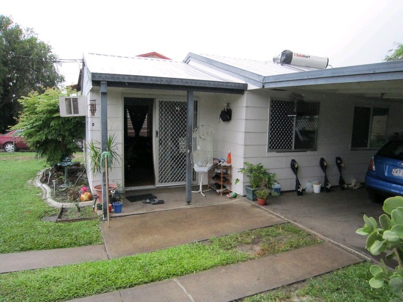 27 Phyllis Street, Eastern Heights QLD 4305
