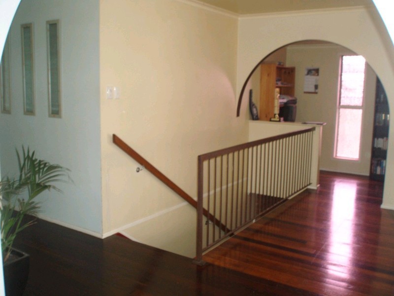 37 Jarrah Street, Raceview QLD 4305
