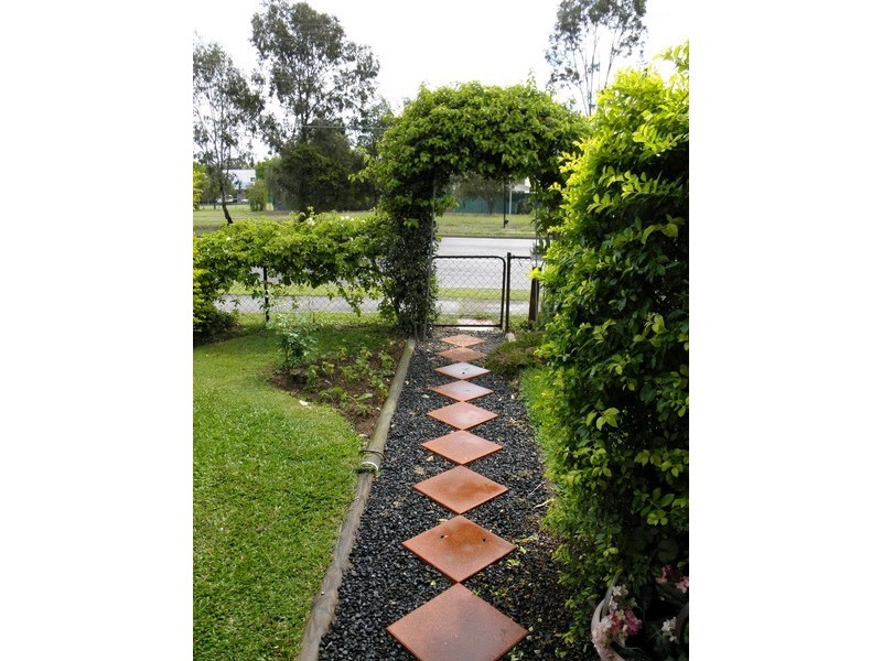 17 Albion Street, Brassall QLD 4305