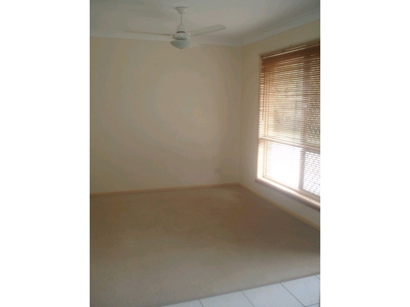 1/13A Merrell Street, North Booval QLD 4304