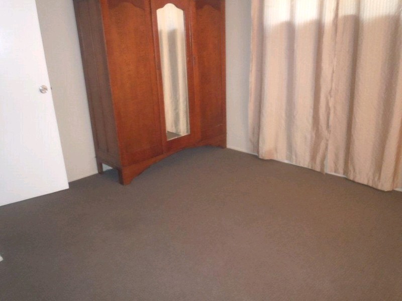 31 Joseph Street, Dinmore QLD 4303