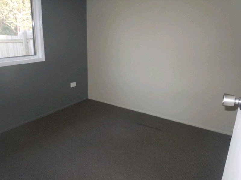 31 Joseph Street, Dinmore QLD 4303