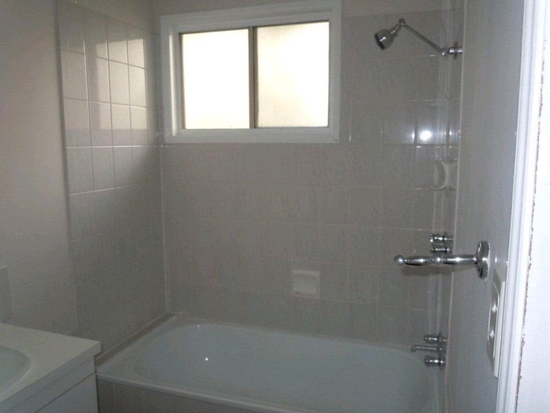 31 Joseph Street, Dinmore QLD 4303