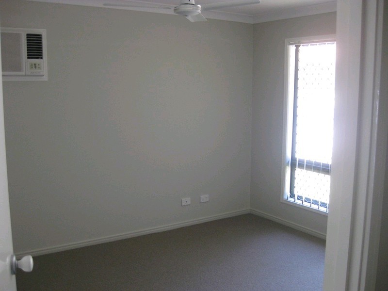 29 Mossman Parade, Waterford QLD 4133