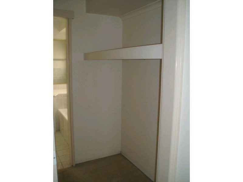 128 Equestrian Drive, Yamanto QLD 4305