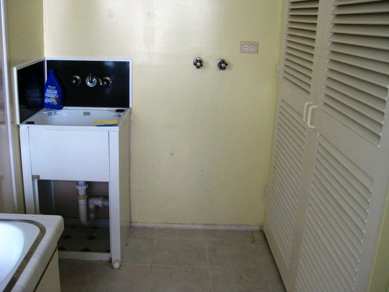 1 Slack Street, North Booval QLD 4304