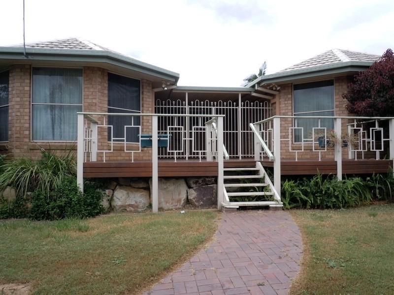 26 Pearse Drive, Brassall QLD 4305