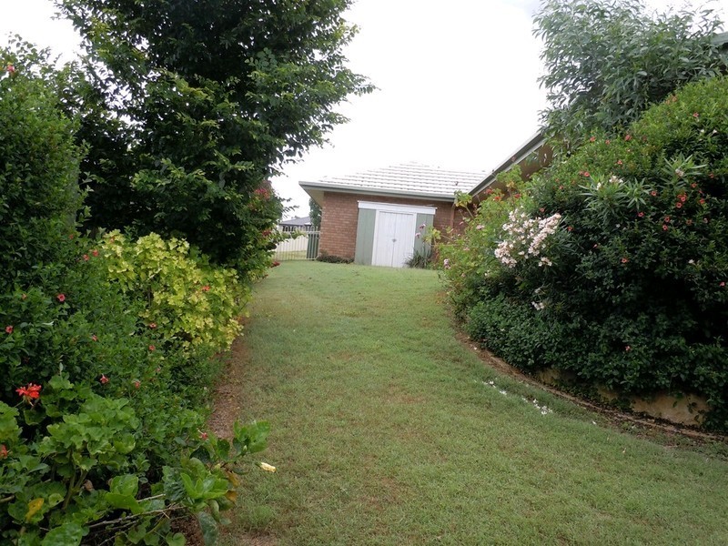 26 Pearse Drive, Brassall QLD 4305