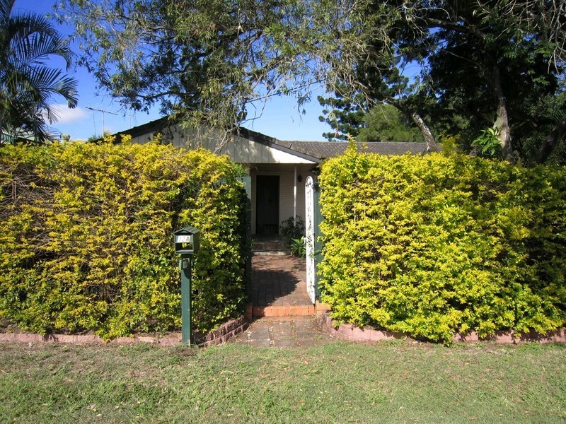 12a Mcgill Street, Raceview QLD 4305