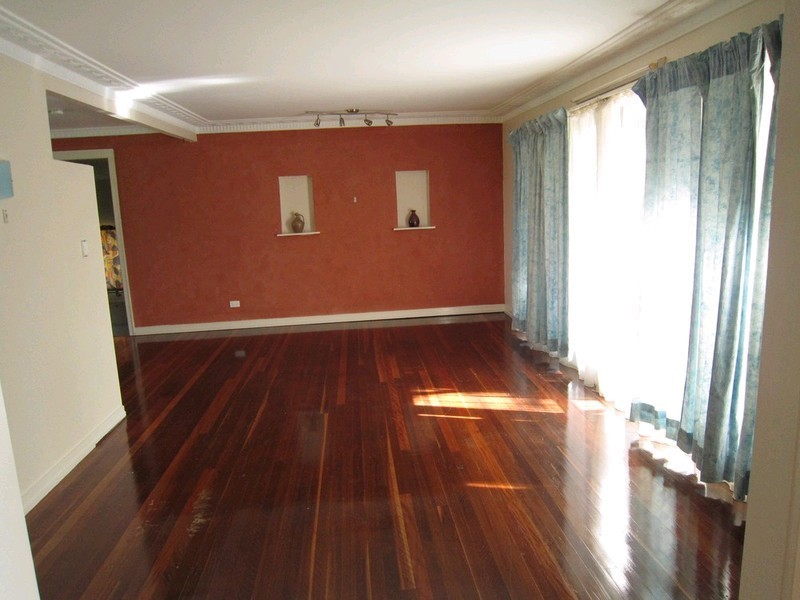 12a Mcgill Street, Raceview QLD 4305