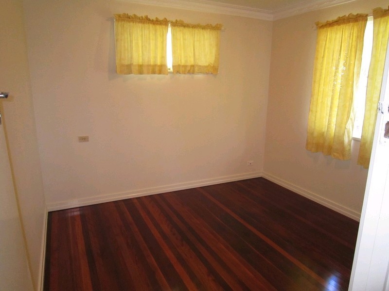 12a Mcgill Street, Raceview QLD 4305