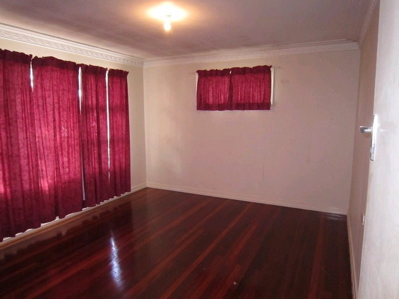 12a Mcgill Street, Raceview QLD 4305