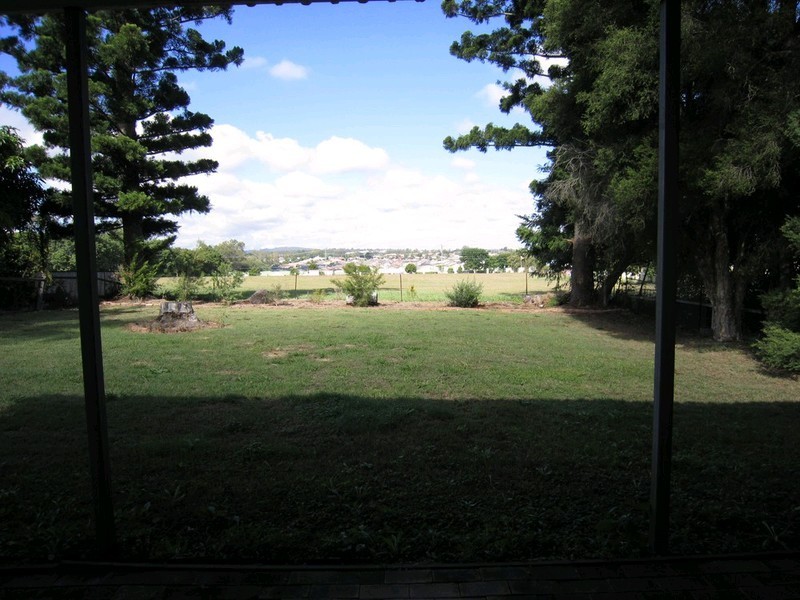 12a Mcgill Street, Raceview QLD 4305