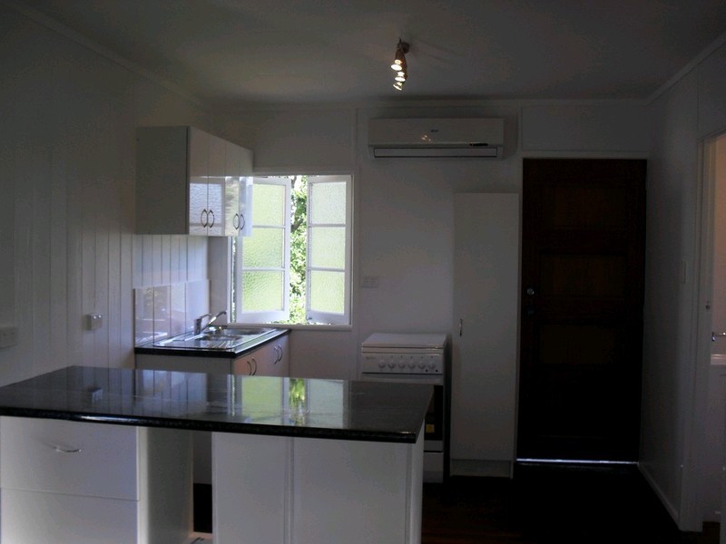 48 Videroni Street, Booval QLD 4304