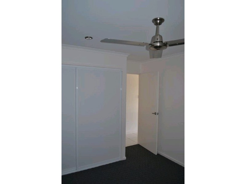 37 Bisdee Street, Coral Cove QLD 4670