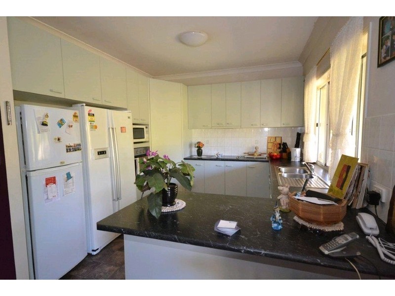18 Tammy Road, Moore Park Beach QLD 4670
