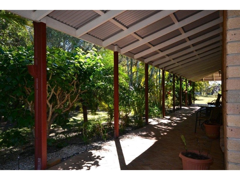18 Tammy Road, Moore Park Beach QLD 4670