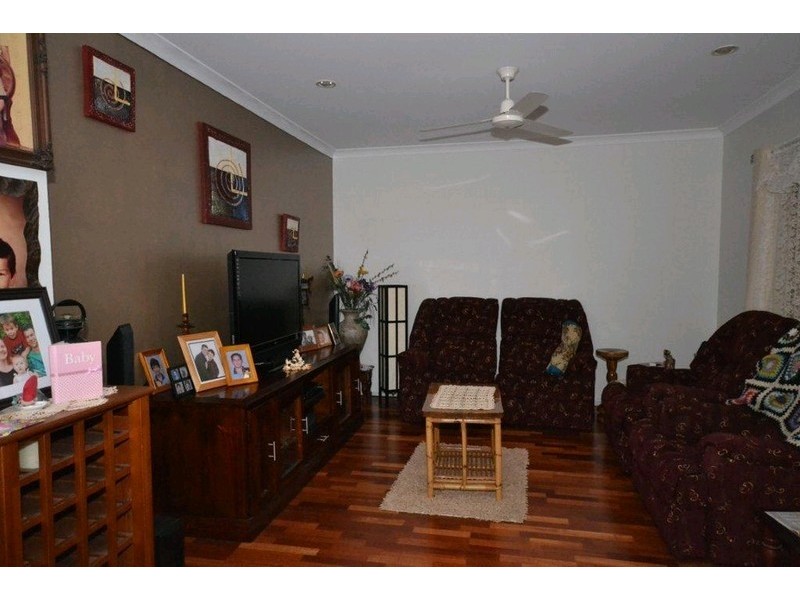 17A Lovers Walk, Thabeban QLD 4670