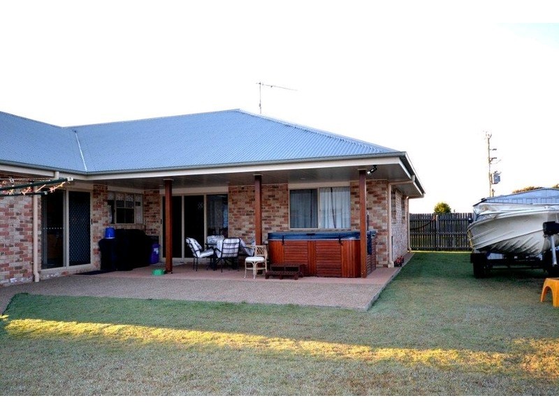 17A Lovers Walk, Thabeban QLD 4670