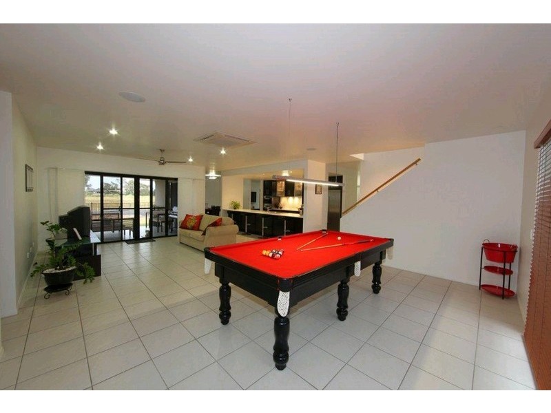 2 Andrew Close, Bargara QLD 4670