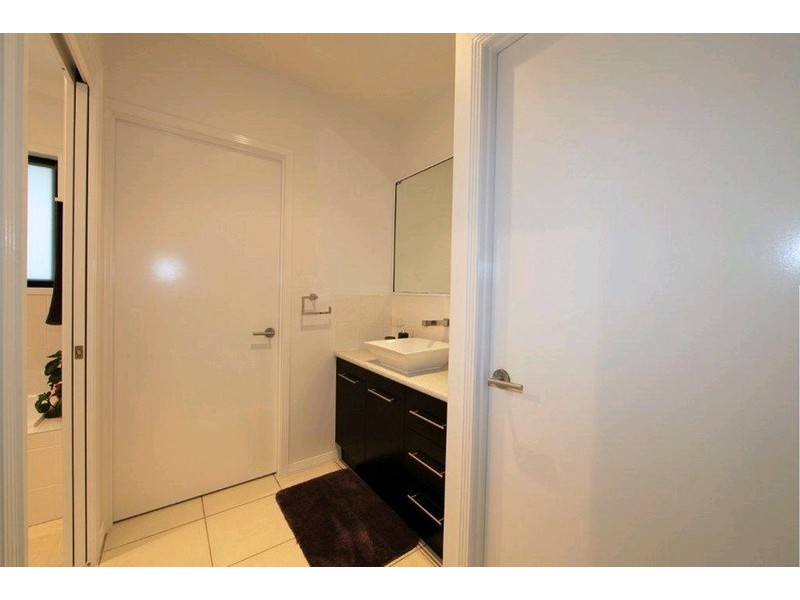 2 Andrew Close, Bargara QLD 4670