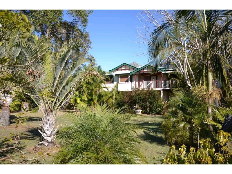5 Dreamtime Avenue, Burrum Heads QLD 4659