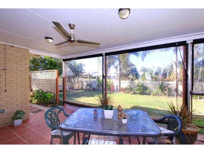 10 Homestead Boulevard, Coral Cove QLD 4670