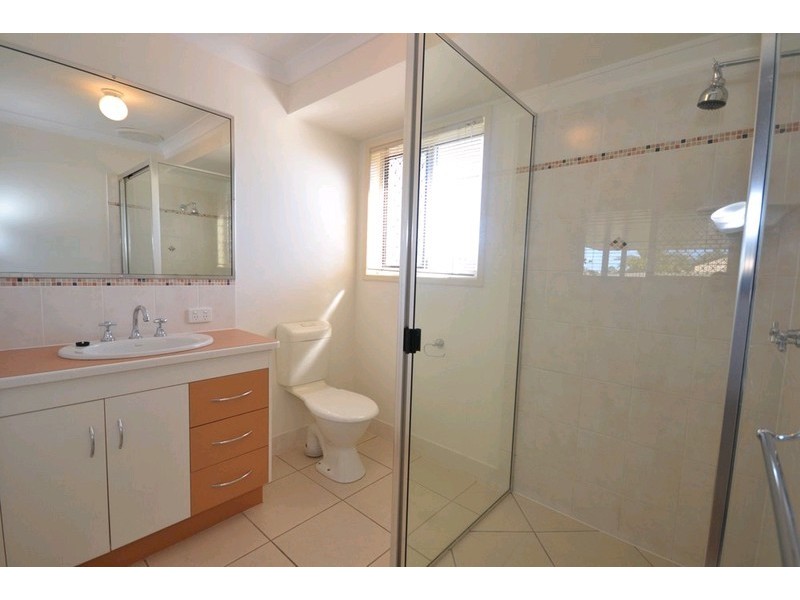 3 Warren Place, Bargara QLD 4670