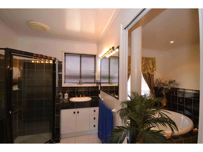 276 Avoca Road, Avoca QLD 4670