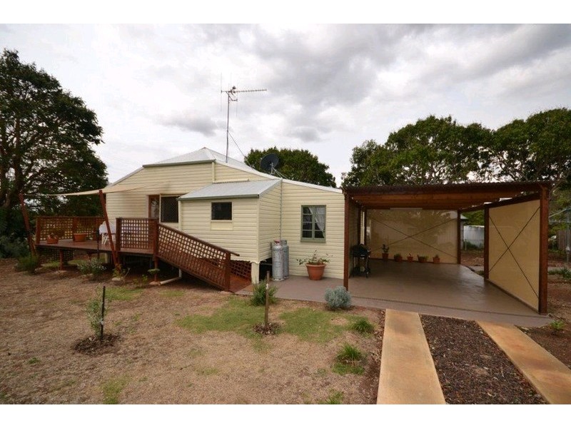 32 Tirroan Road, Gin Gin QLD 4671