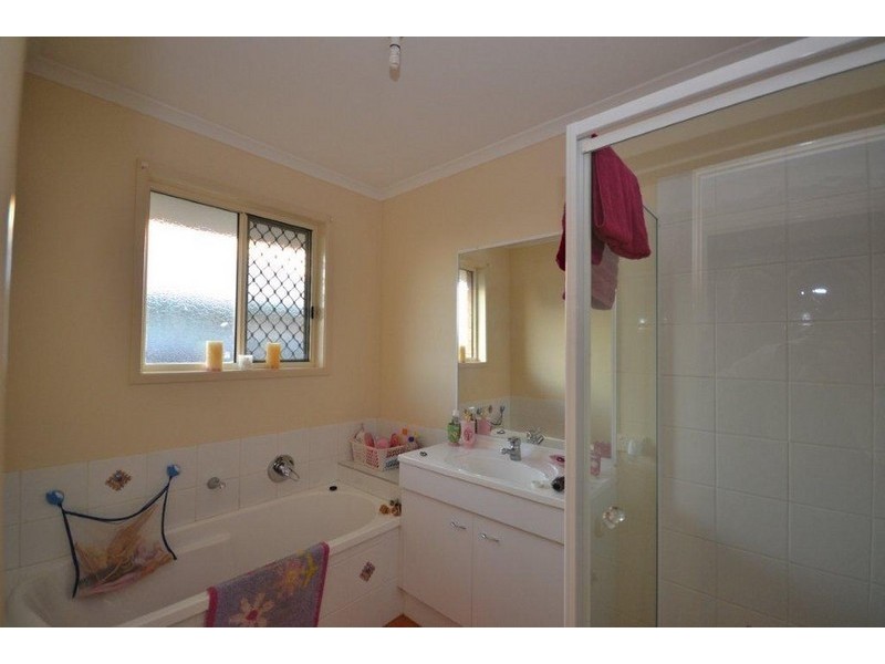 23 Clearview Avenue, Thabeban QLD 4670