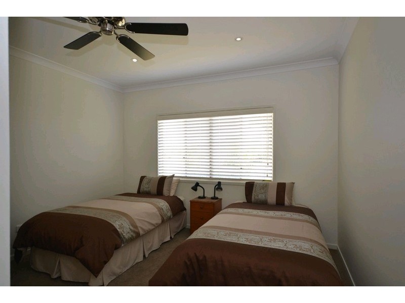 21 Gregory Terrace, Moore Park Beach QLD 4670