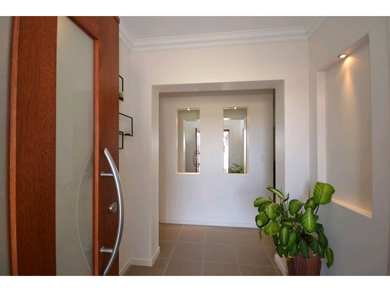 7 Fierro Drive, Bargara QLD 4670