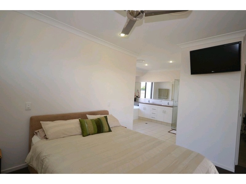 7 Fierro Drive, Bargara QLD 4670