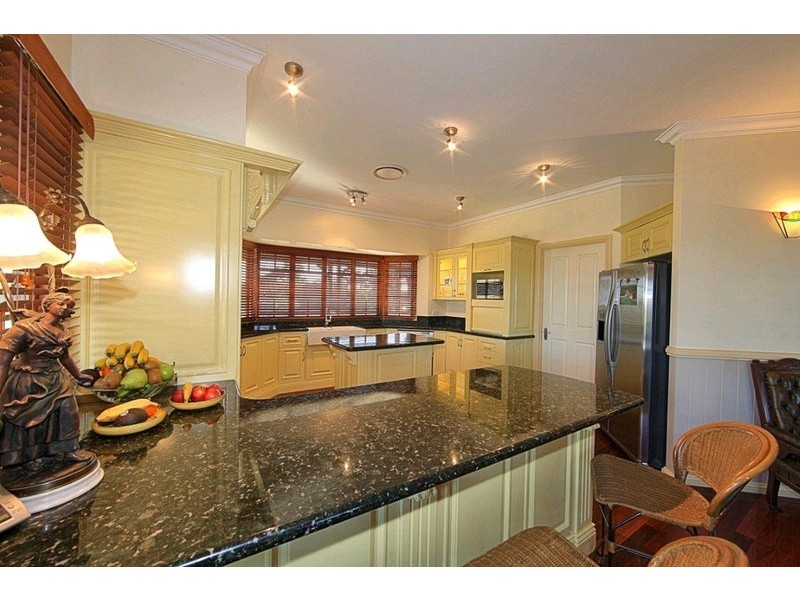 52 Frizzells Road, Woodgate QLD 4660