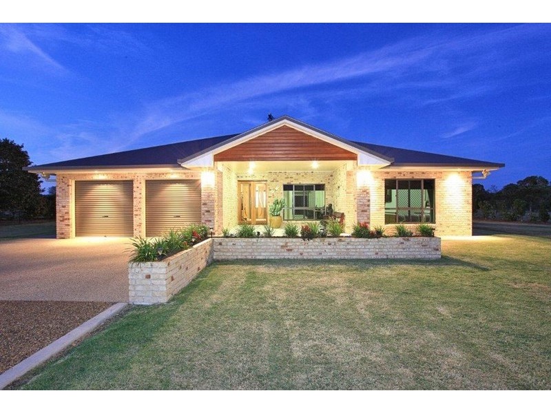 25 Pinto Avenue, Branyan QLD 4670