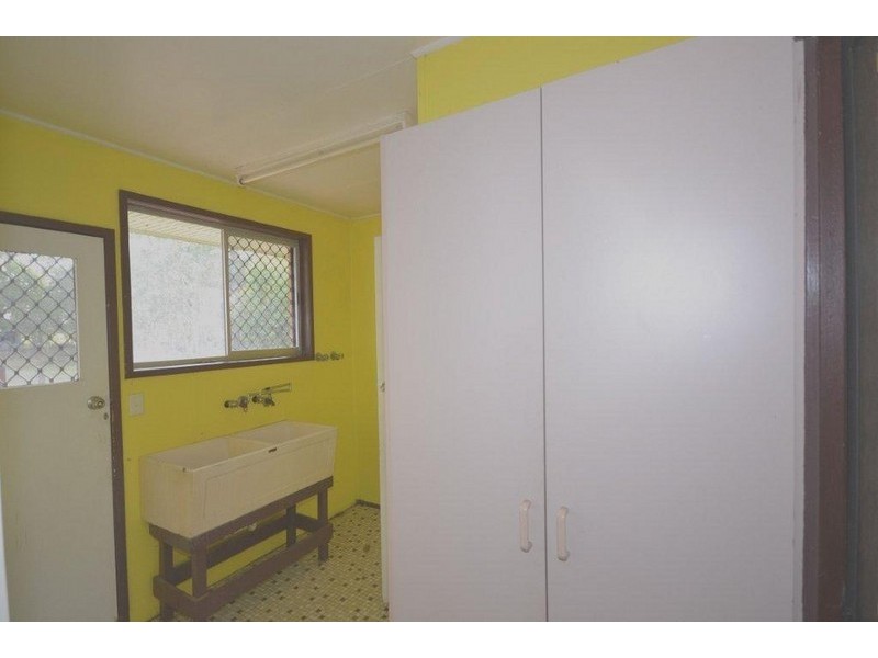 14 Sharon Road, Sharon QLD 4670