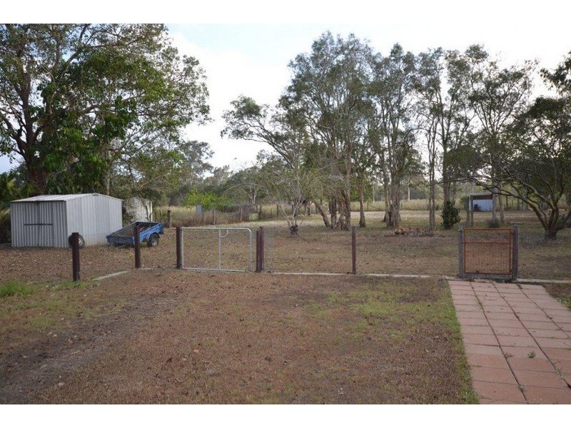 14 Sharon Road, Sharon QLD 4670