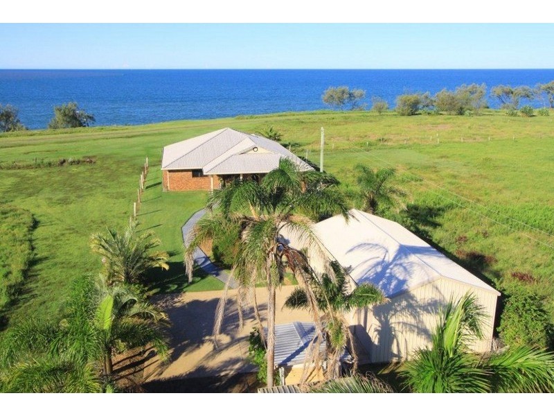 174 Shelley Street, Burnett Heads QLD 4670