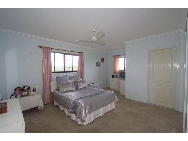 174 Shelley Street, Burnett Heads QLD 4670